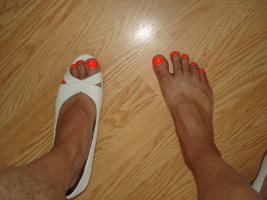 my painted toes heel on and no heel