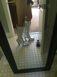 Moon boots