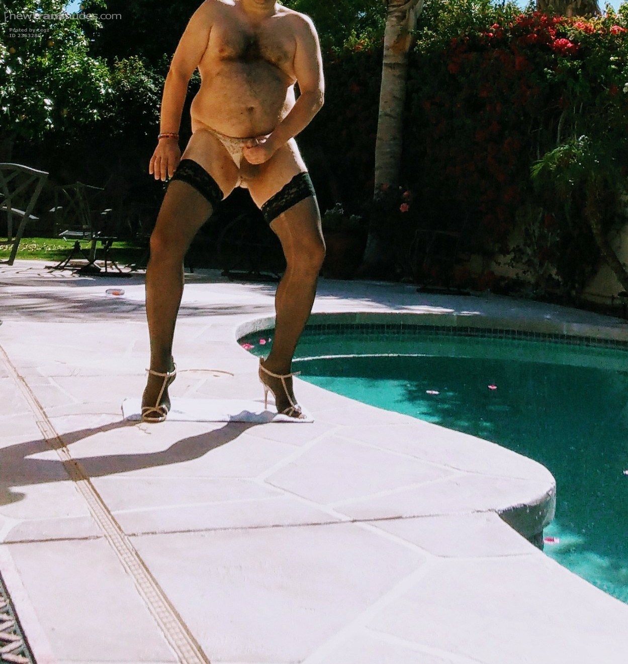 Sunny outdoor thigh highs and sandal heels and stroking