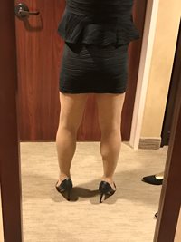 Me dress sexy all in black with my sexy JS pumps     