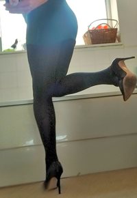 Quick morning play, tights, heels and top. I thought looked ok. For a quick...