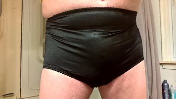Does anyone like my new panties?