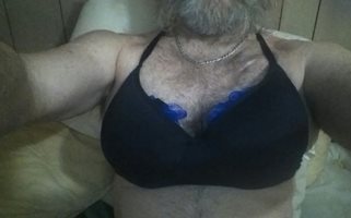 New bra n big tits c+