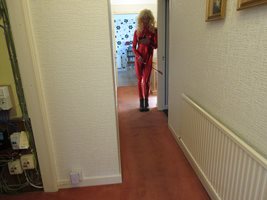 t-girl mistress debbie looking for naughty subs to use and abuse