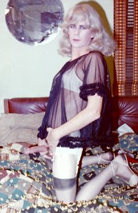 found old fotos from before I became a granny sissy between 30 and 40 yrs o...