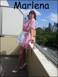 Pink Dress enjoying the Sunshine in Brissie