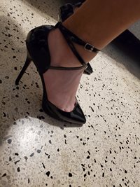 my second pair of heels. now to learn how to walk in them