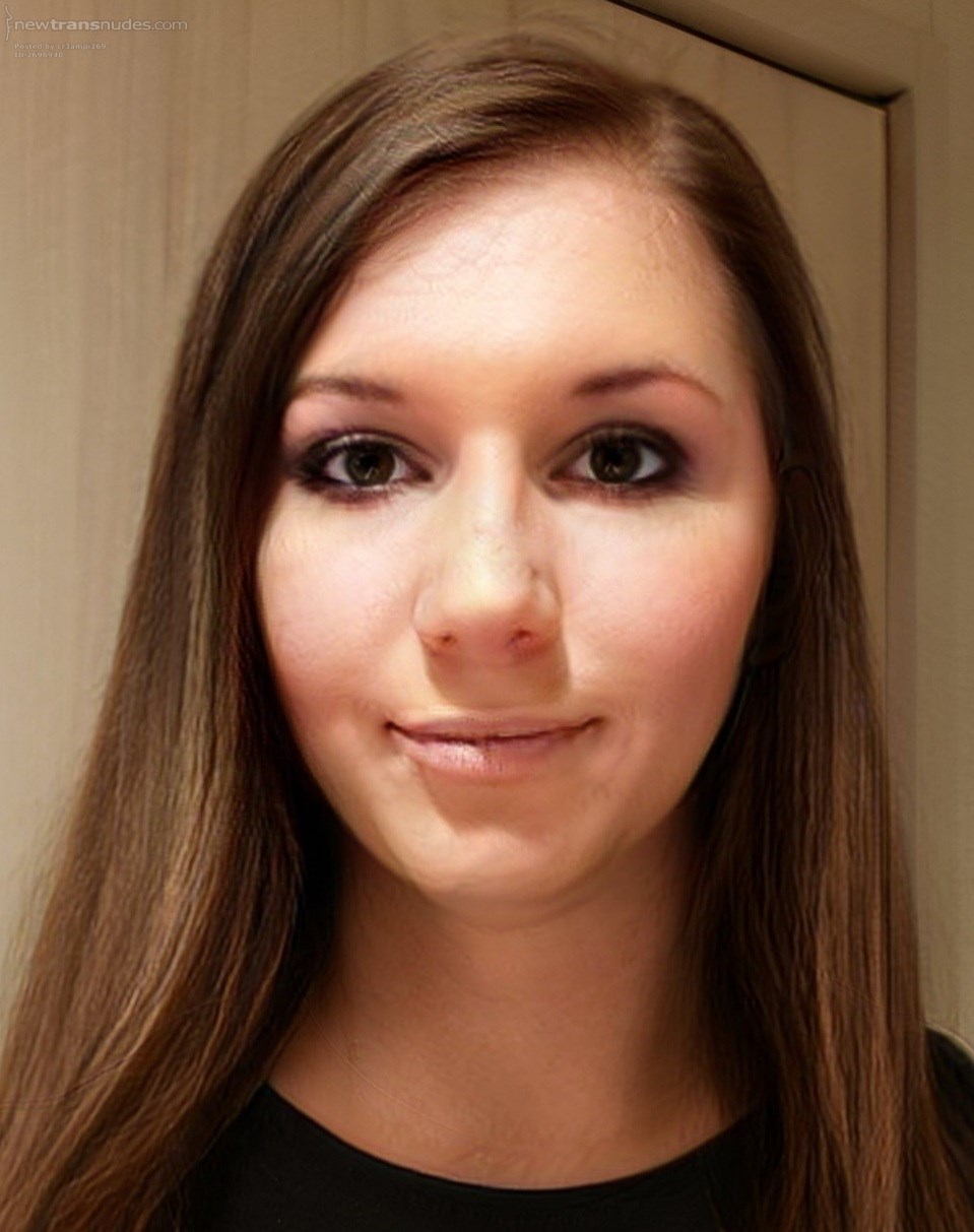 Finally got good with make up. I love how I look as a girl 😌