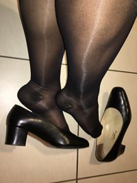 Nothing better than support tights and comfy shoes to spend the day at my d...