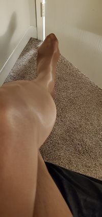 Would you rub your cock on my leg?