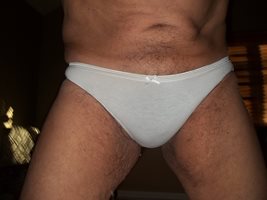 Wanna spend time with men in panties bras or both