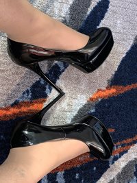 My sexy Red Bottom Heels 👠