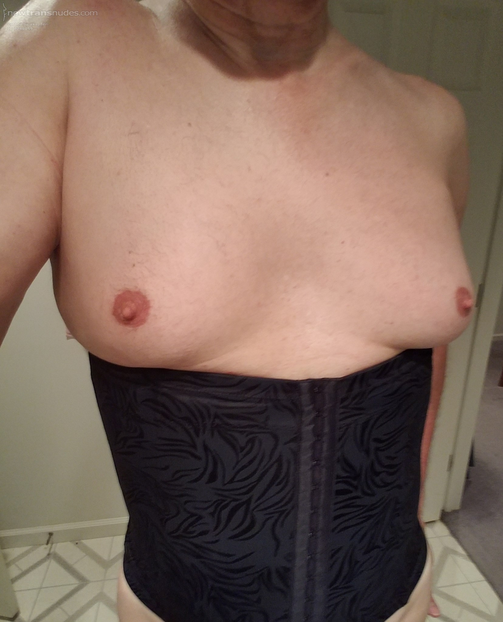 Showing off my little gurls 💕 