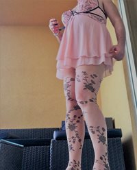 sissy showing off - love comments and meeting