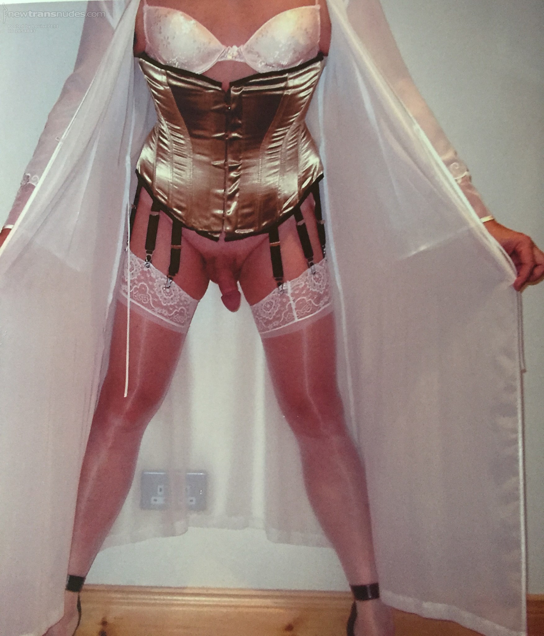 Getting excited by dressing in my girly goodies. Nothing beats being fully feminised. Love my hourglass feminine girls shape. 