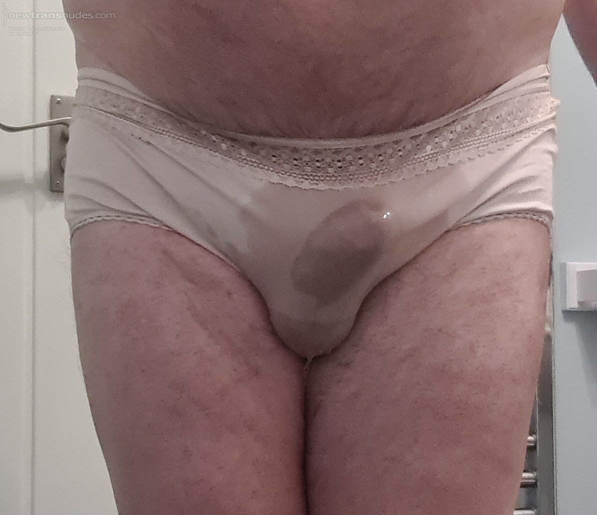 Not often but sometimes I just can't resist wetting my knickers.