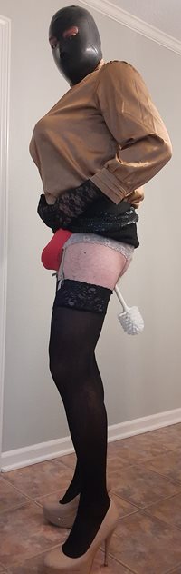 Special sissy faggot accessory for the day!