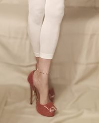 Anne Dru Brown shows off her new heels