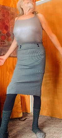 a sweet pencil skirt