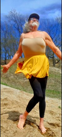 windy yellow skirt day