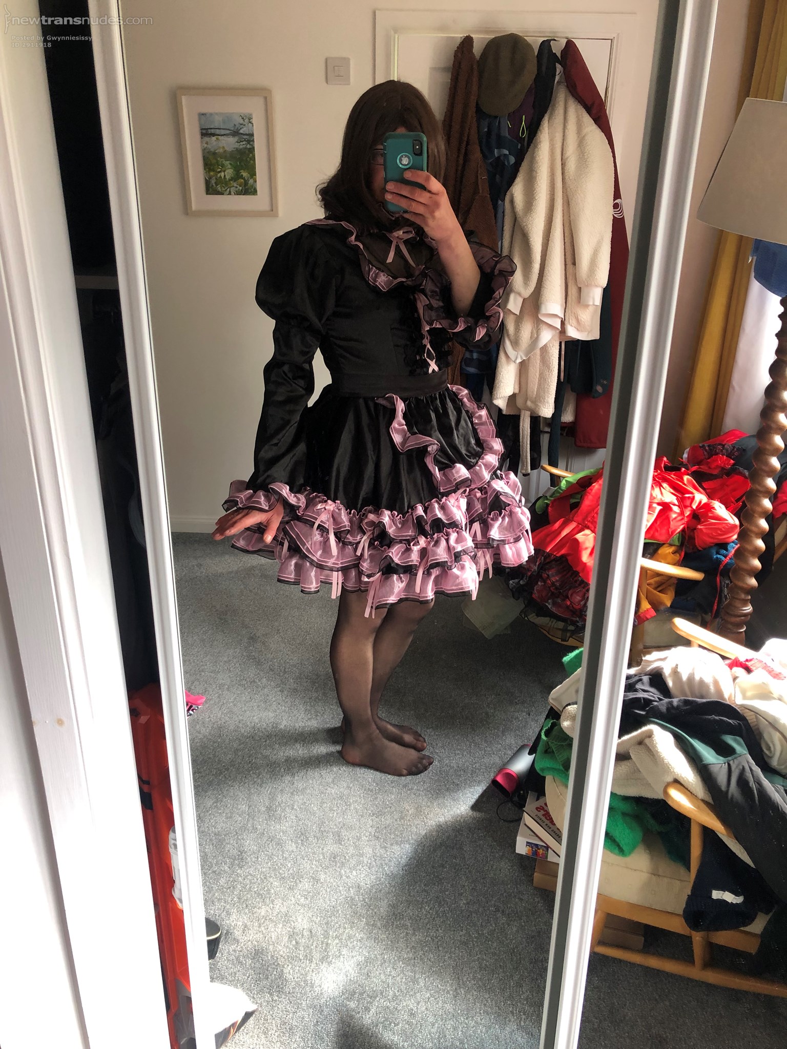 Love my purple chiffon maids dress! I’d love to serve in this! Xx