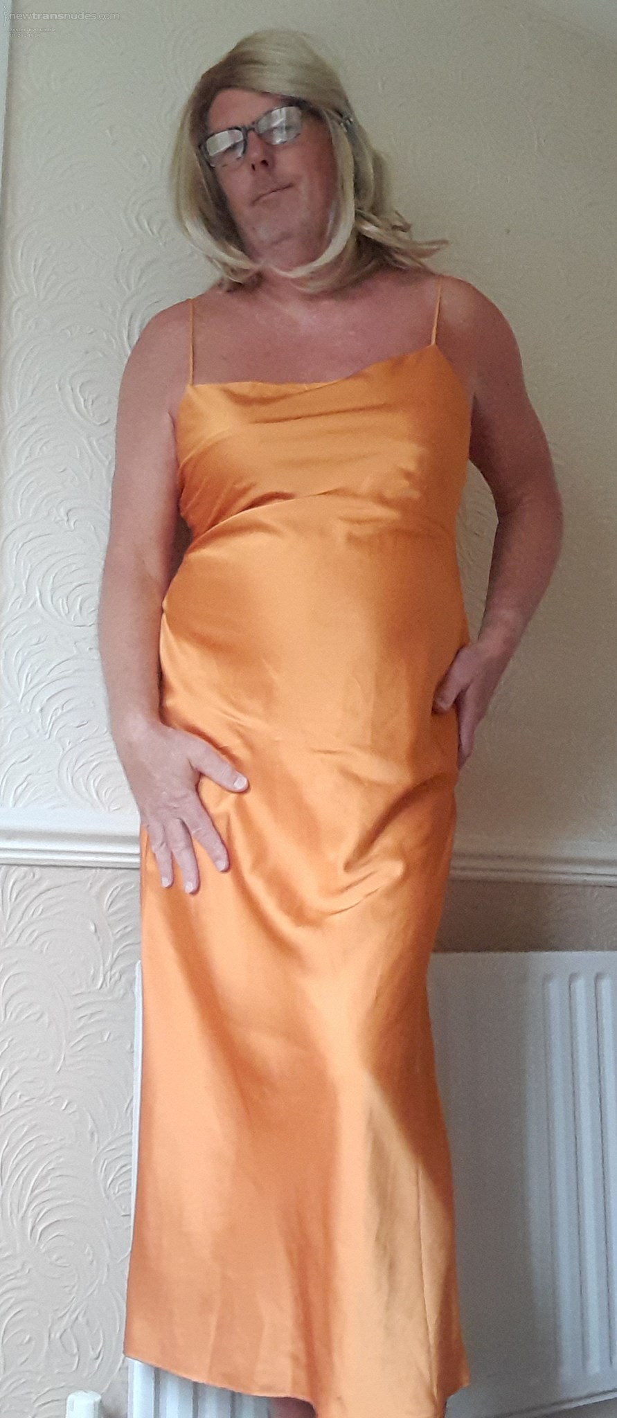 Friendly Ms Bumble xxx