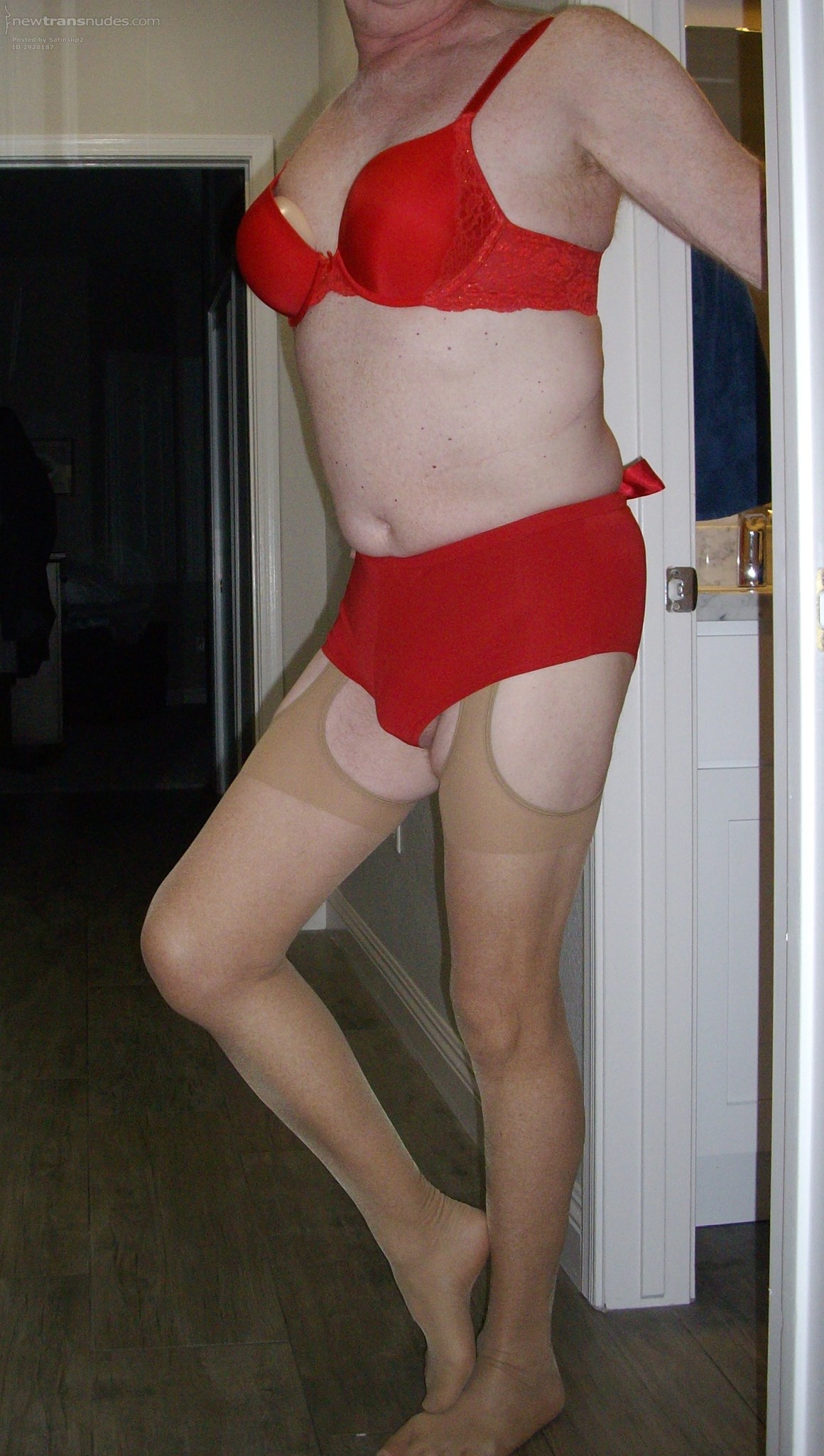 Slow black and red striptease