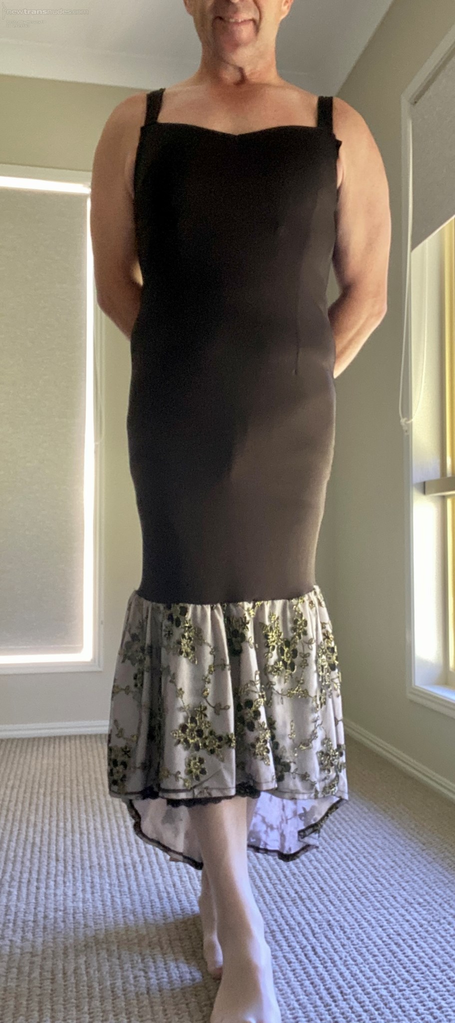 cute lil fishtail dress for your pleasure and undressing