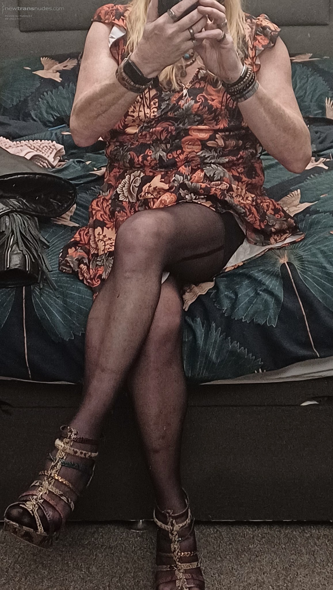 Tights in a tangle! Yes I know the seam is halfway round my thigh!