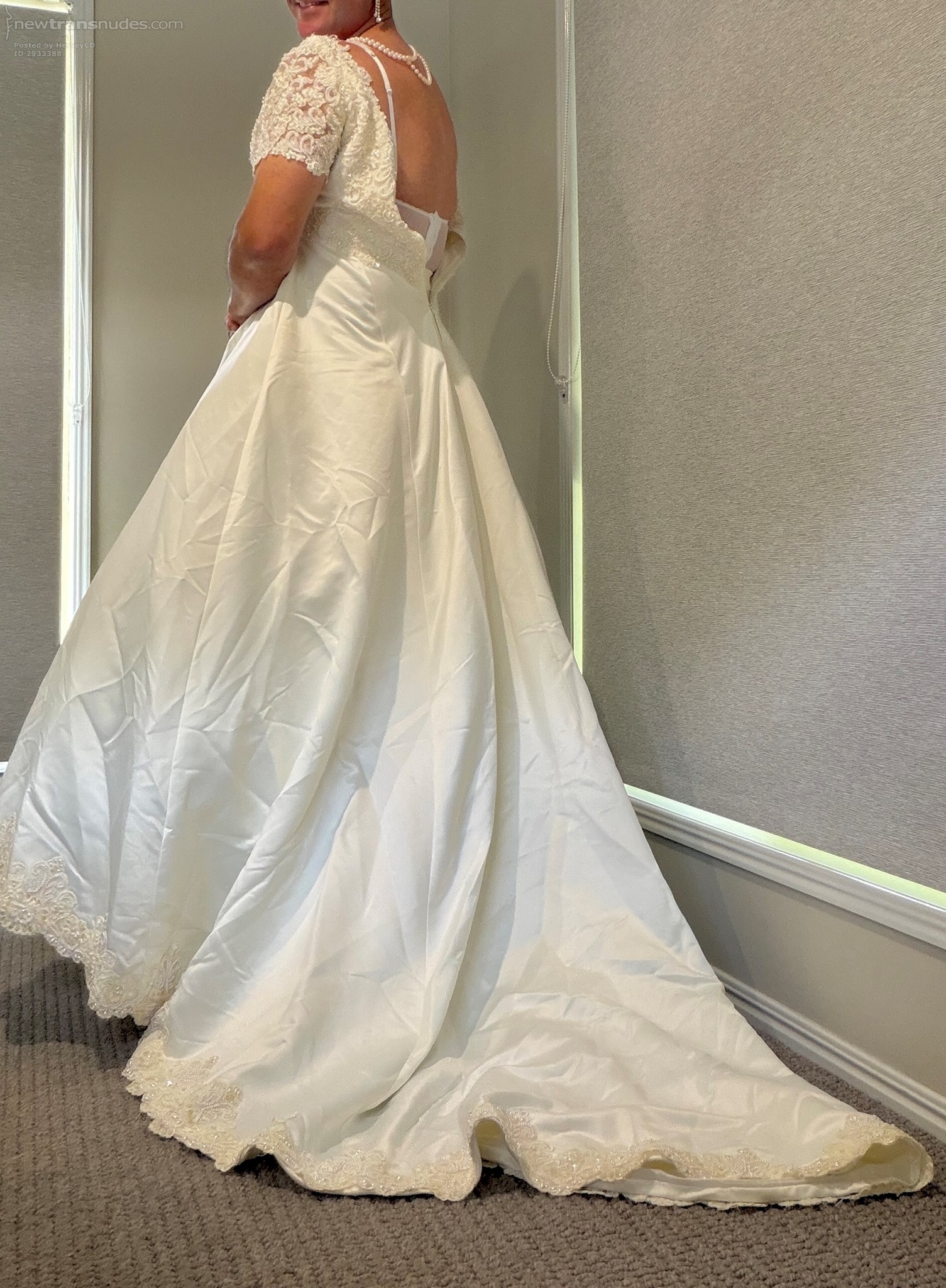 would you like to be underneath my skirt ???