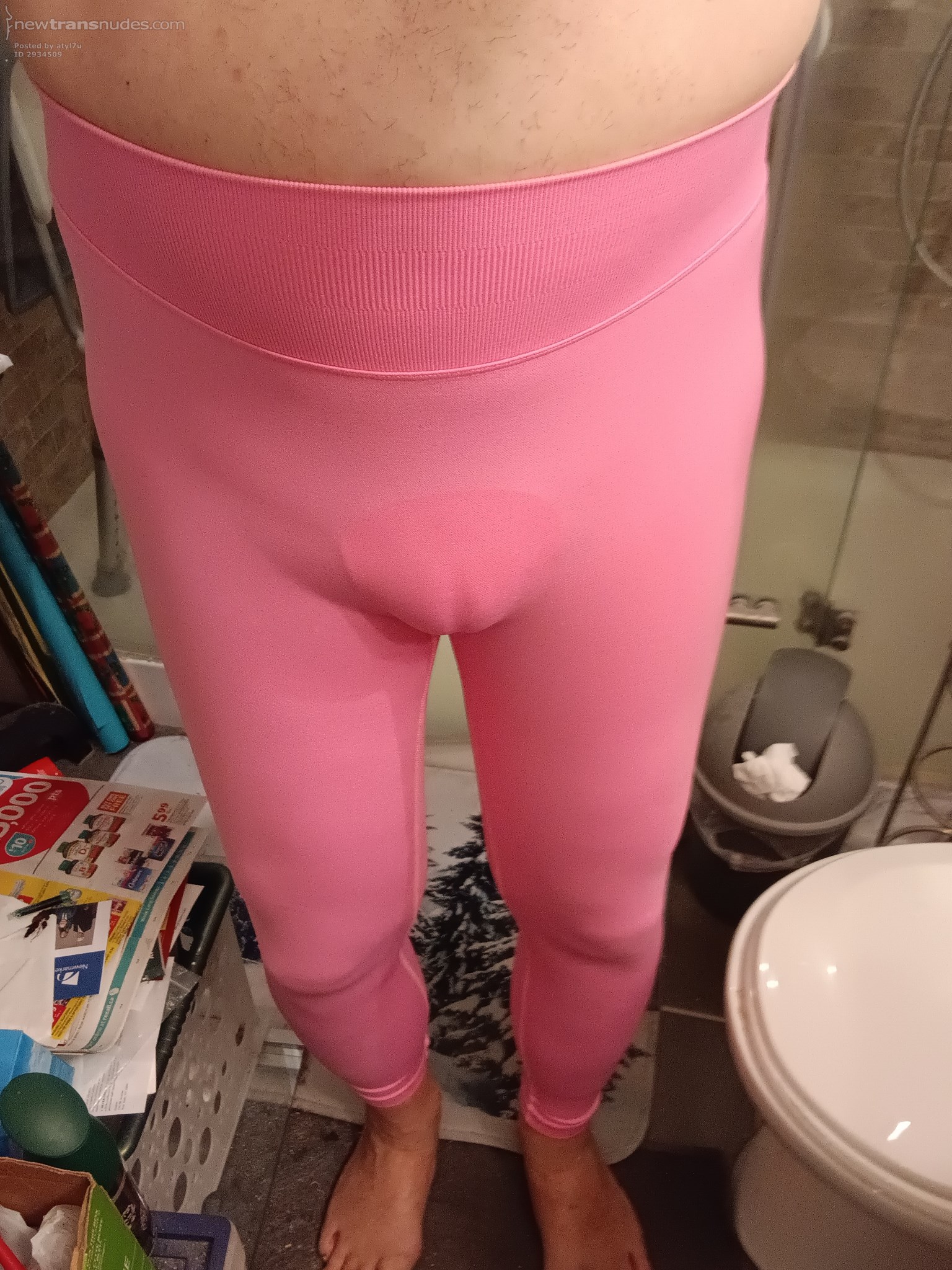 Pussy Envy??? New bra and yoga pants