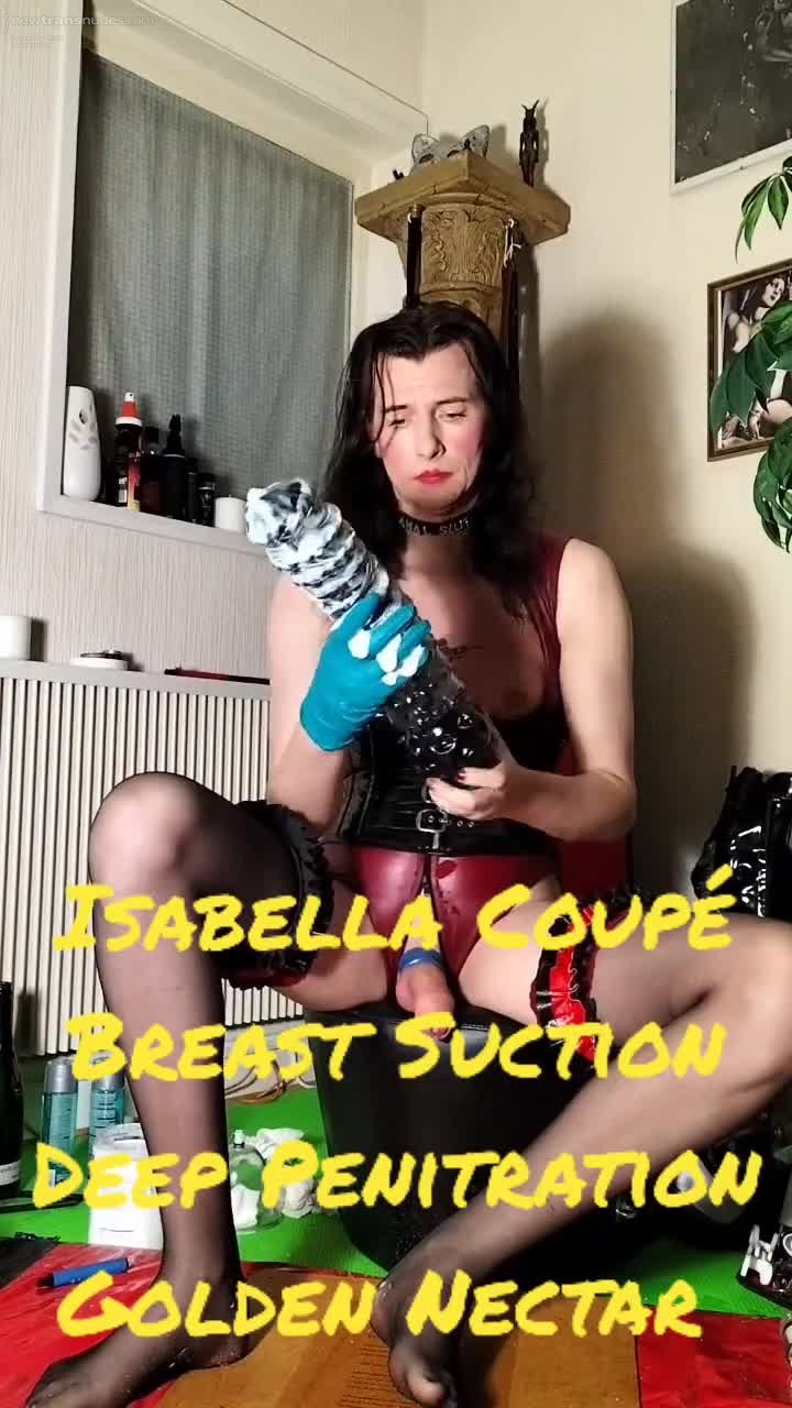 Tvts Isabella using her cunt for some erotic sm pleasures