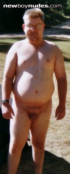 milo naked outside camping