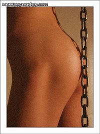 Chain to your hands...