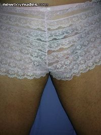 frilly 2