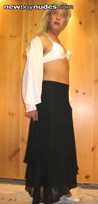 new skirt and panties..hope u like....:)