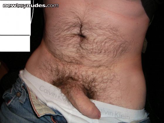 hi would there be anyone in uk or ireland willing to suck this????