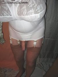 Another pic: big bra and girdle fetish
