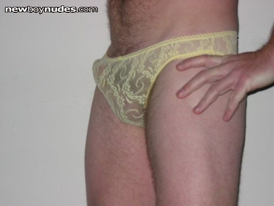 Yellow Lingerie 5
Comments please...