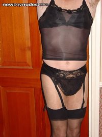 Black lingerie, Front