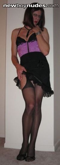 This English teacher likes to show her stockings for you :)