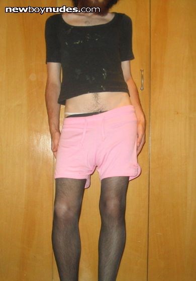 About to toy my boyhole for the first time.