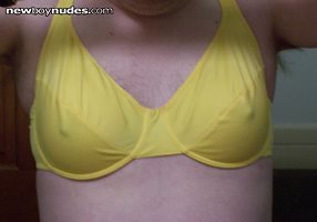 i love this sexy yellow bra!