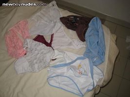 contents of g/fs sisters panty drawer