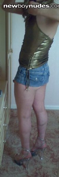 Lucy in short denim skirt!! Do you think its too short?? Please comment!