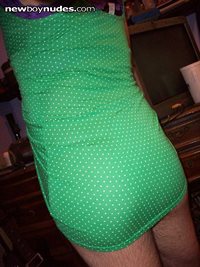 my sexy green short dress..its my biggest fantasy to be with a CD