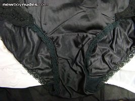 Lovely Henson-Kickernick panties...What would you do with them??