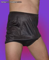 Please comment my Lorraine full briefs, very roomy!