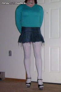 wearing mini skirt garter and stockings looking  for cocks