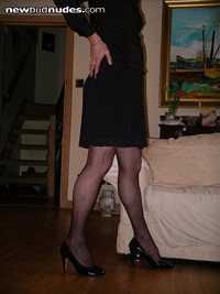 My black skirt n heels